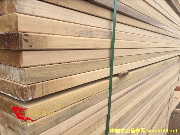 �Ϻ��̈́�ľ���a(ch��n)�S�Ұ̈́�ľ��ăr��