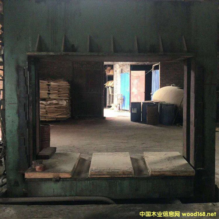 [��] ����4*8��ʮ����_(t��i)������ľ���ቺ�C(j��)