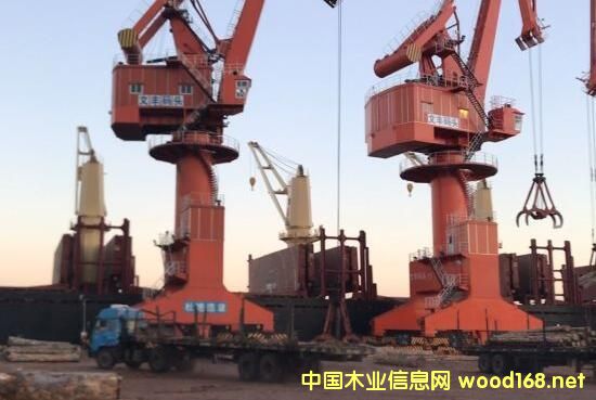 ������ľ���M(j��n)����ͻ�ư��f������