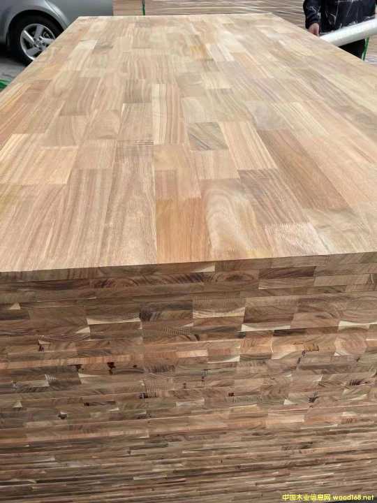 [��] ����(y��ng)�M(j��n)����˼ľָ�Ӱ壬ACACIA����˼ľ���